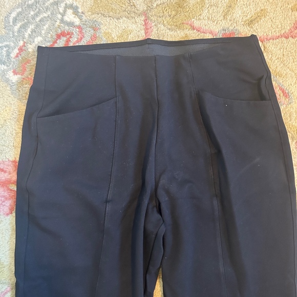Old Navy Extra High-Waisted Stevie Straight Pants – Size Large – Black – EUC - Picture 7 of 10
